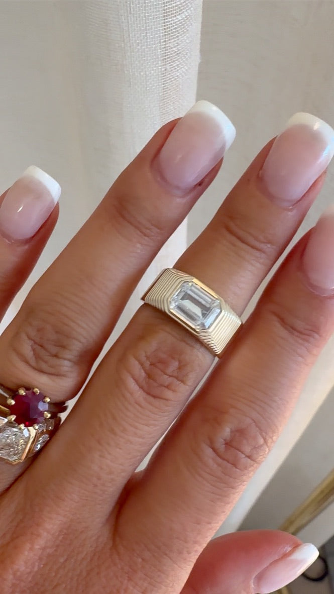 HALO RING x Amanda Shadforth — White Gold / Yellow Gold, Diamond / Emerald
