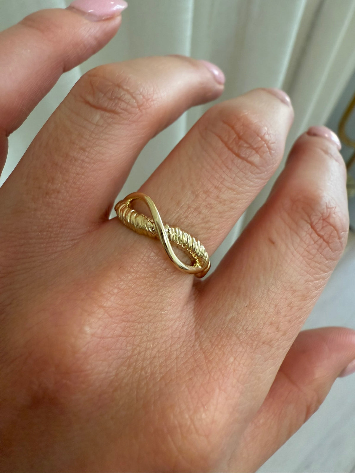 INFINITY RING Yellow, White and Rose Gold — Rose Gold / White Gold / Yellow Gold / Sterling Silver, Diamond