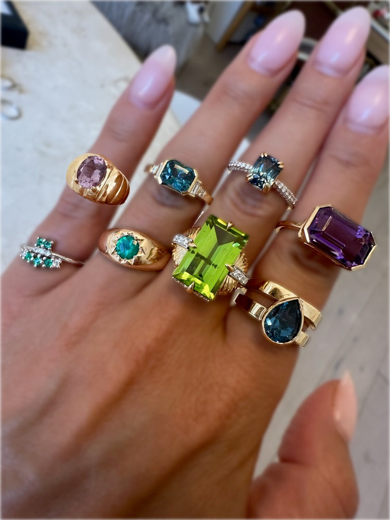 HEARTS OF GOLD RING PERIDOT — White Gold / Gold Plated / Sterling Silver