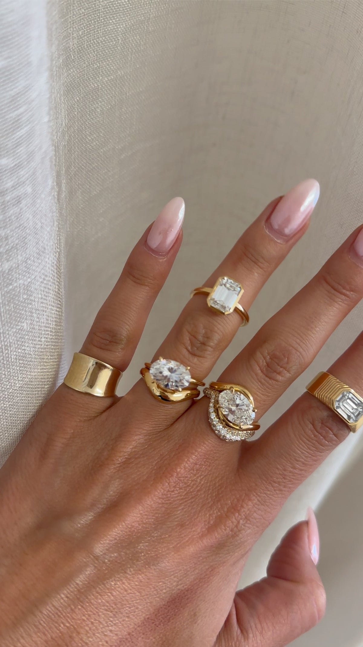SARANDE RING — White Gold / Yellow Gold / Sterling Silver, Diamond / Sapphire