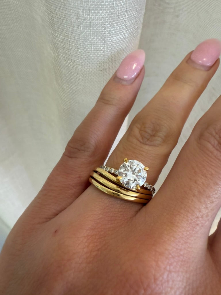 ECHO RING — White Gold / Yellow Gold, Diamond
