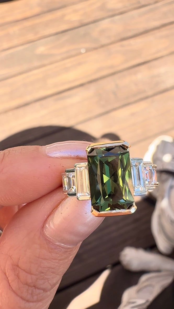 MARLOW RING — White Gold / Yellow Gold / Platinum, Sapphire