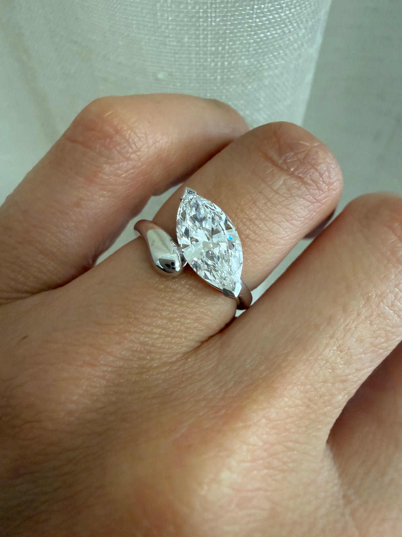 ARYA RING - White Gold — White Gold / Yellow Gold, Diamond