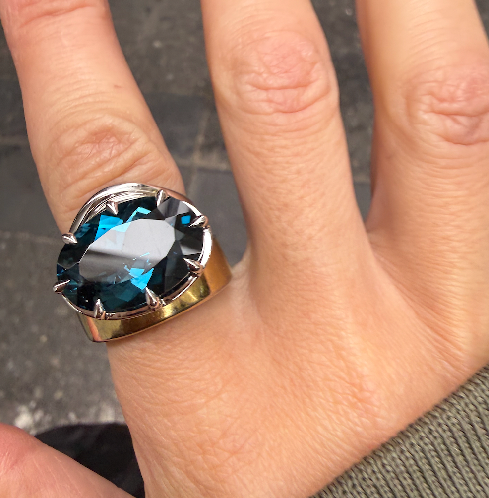 MERIDIAN RING