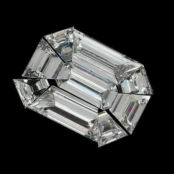 HALO RING — White Gold / Yellow Gold, Diamond / Emerald