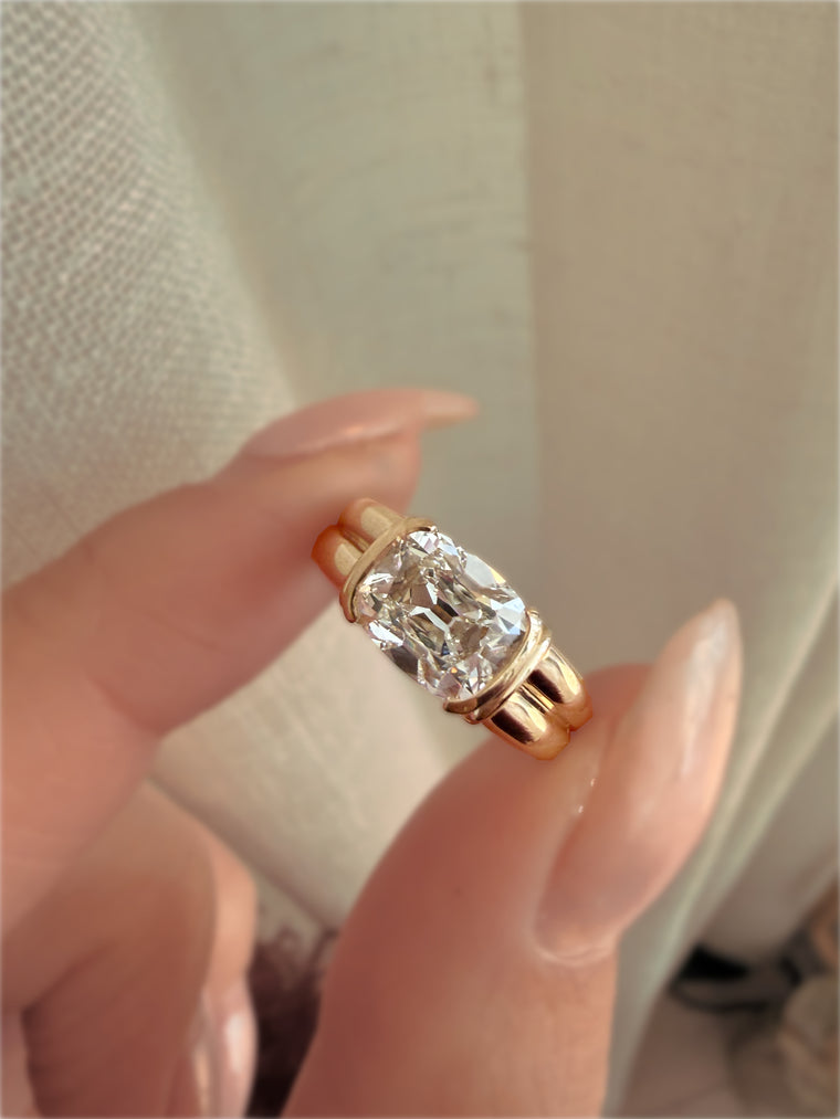 A White November piece, photographed by its owner
