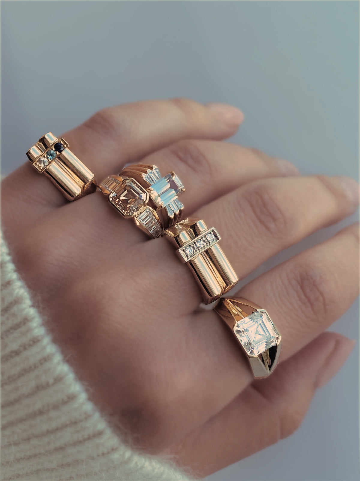ANDY SIGNET RING (final payment) — Yellow Gold, Diamond / Sapphire