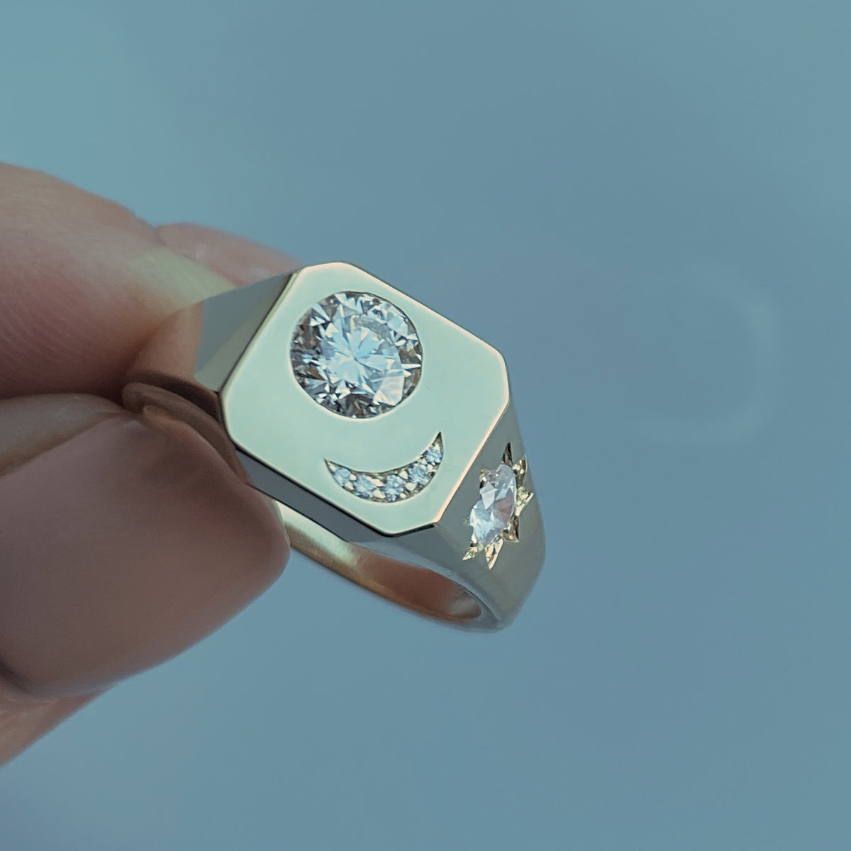 SELENE SIGNET RING — White Gold / Yellow Gold / Sterling Silver, Diamond / Moissanite / Sapphire