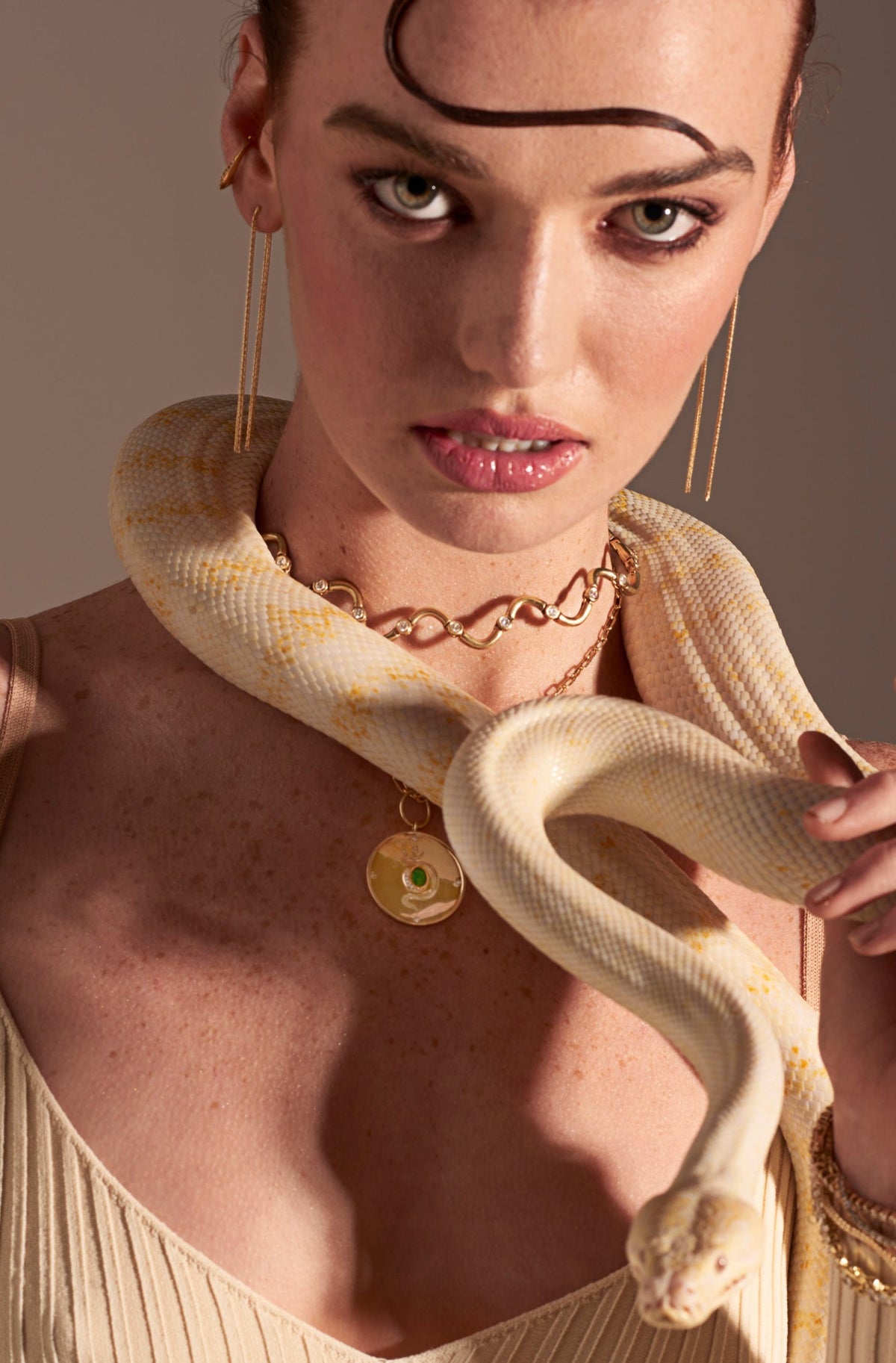 REPTILIA PENDANT  - LIMITED EDITION — Yellow Gold, Emerald