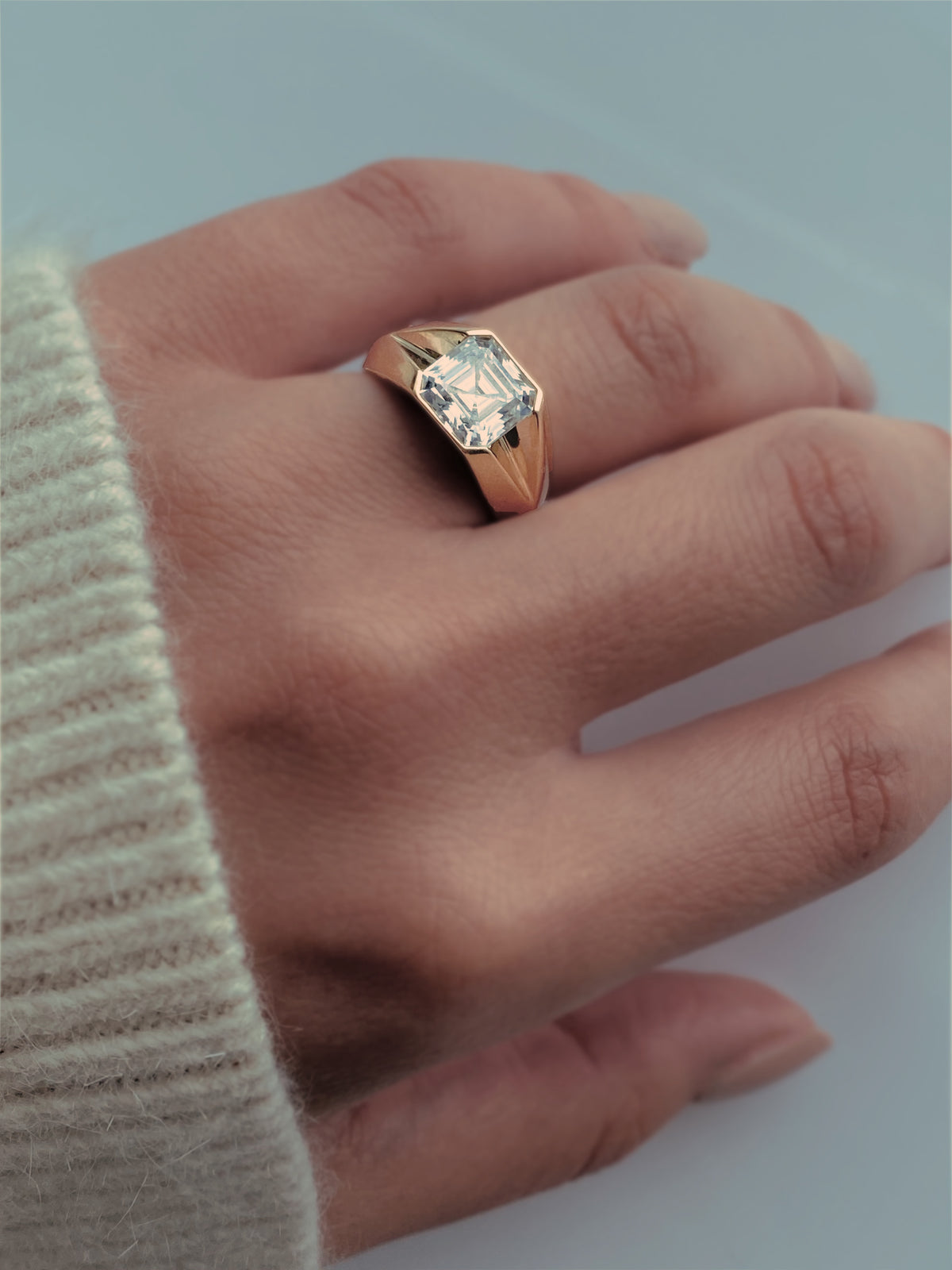 TATE SIGNET RING — White Gold / Yellow Gold / Sterling Silver, Moissanite