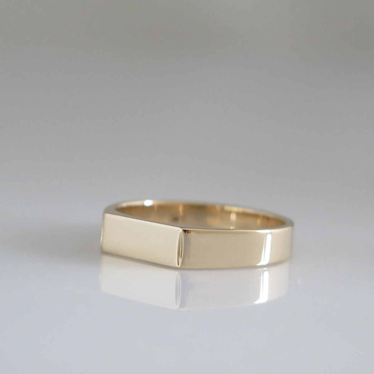 HEMINGWAY SIGNET RING -GOLD — Yellow Gold