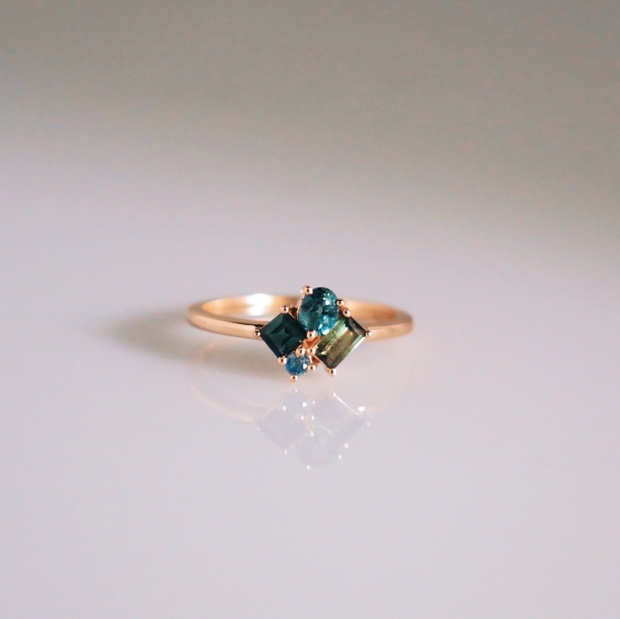 MIRII RING - Australian Sapphires