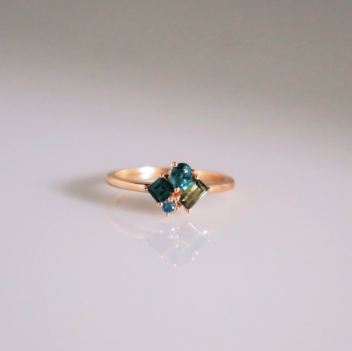 MIRII RING - Australian Sapphires — Yellow Gold, Diamond / Sapphire