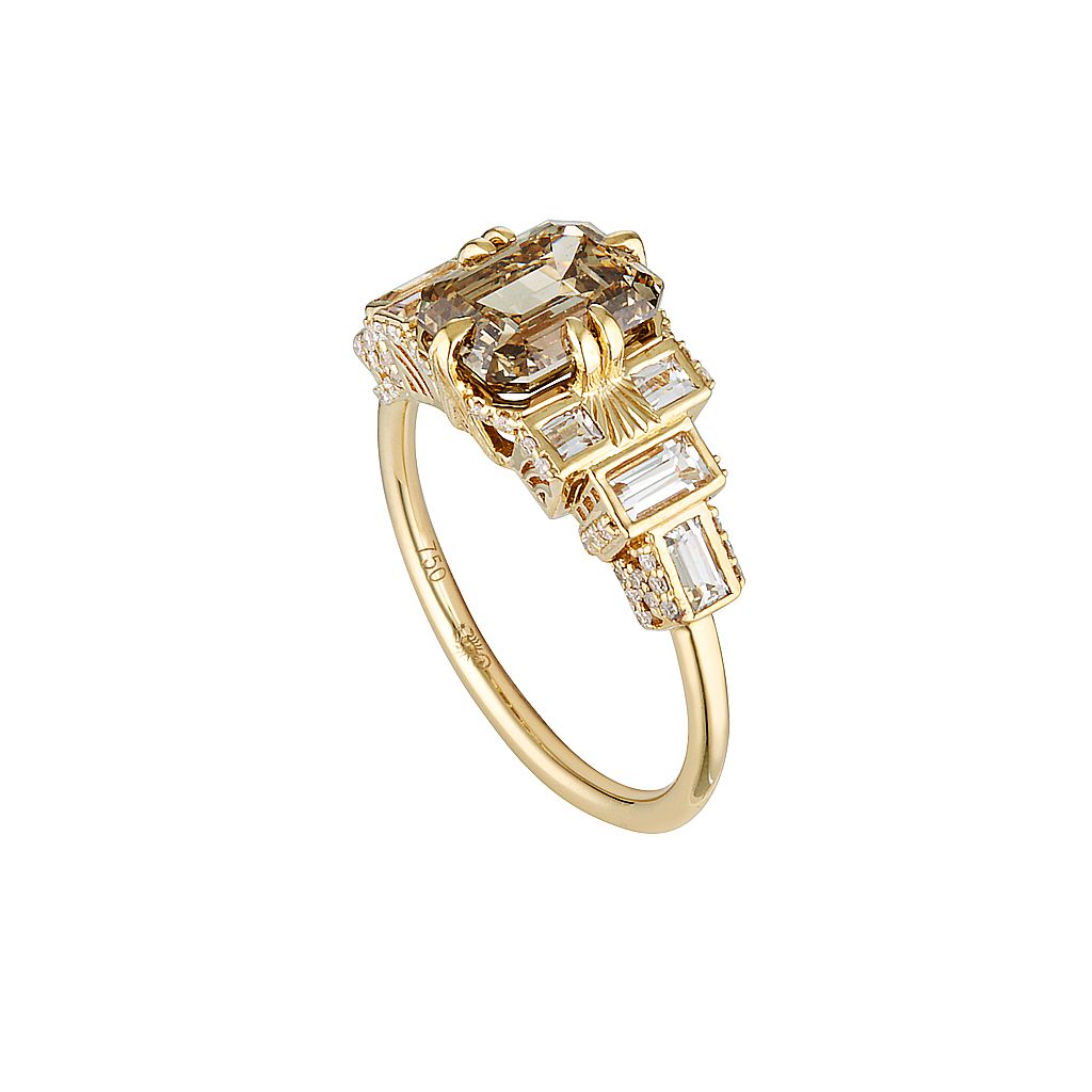 TRIBUNE RING — White Gold / Yellow Gold / Platinum, Diamond / Emerald