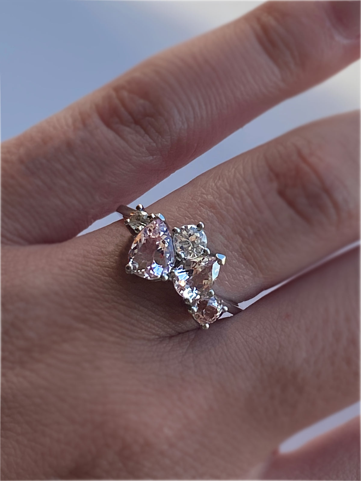 PHOEBE CLUSTER RING — Yellow Gold, Diamond / Morganite