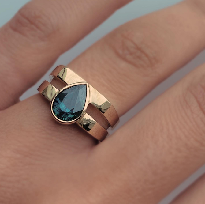 PEAR CUT ZIGGY OPEN SIGNET RING — White Gold / Yellow Gold, Diamond / Sapphire