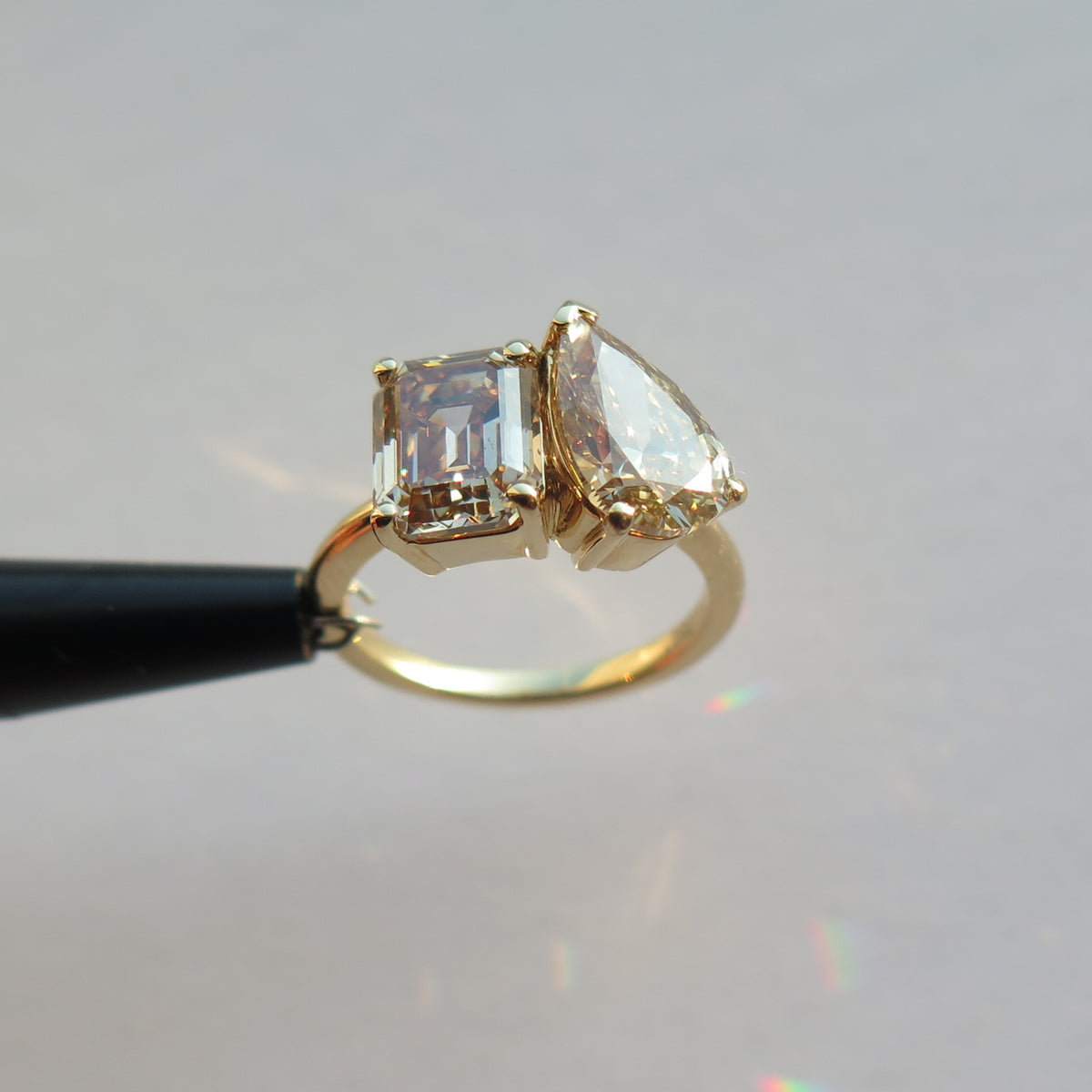 TOI ET MOI RING — Yellow Gold, Diamond / Sapphire / Zircon