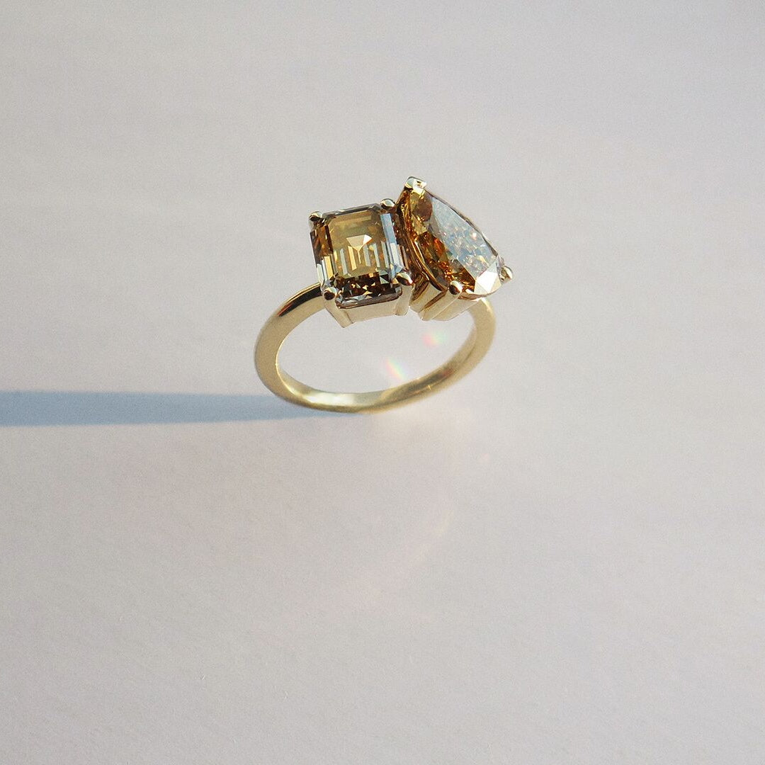 TOI ET MOI RING — Yellow Gold, Diamond / Sapphire / Zircon